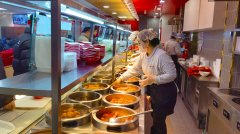 <b>守护指尖上的平安：全链条监管让外卖“通明”</b>